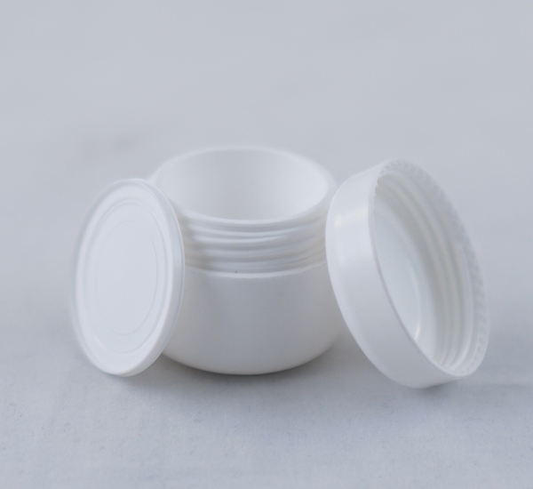 Pot cosmetique 5ml plast blanc avec sous-couvercle